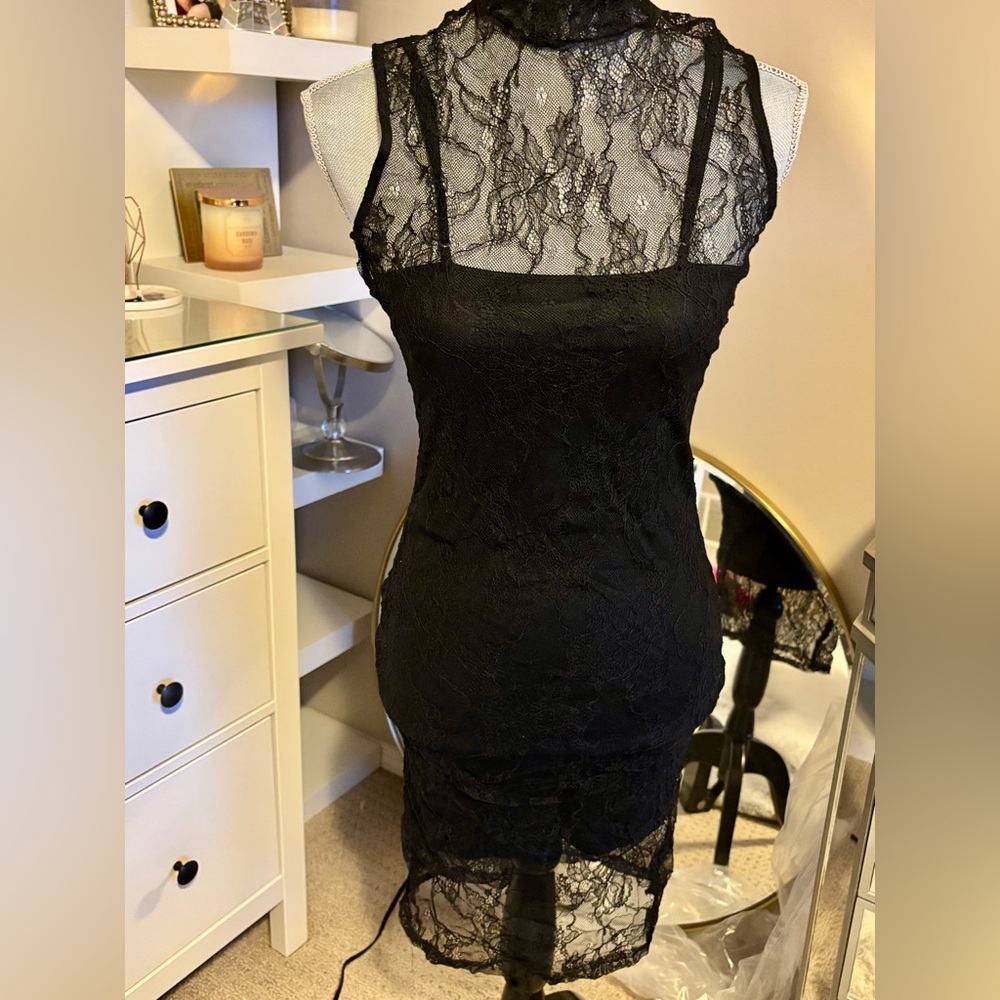Forever 21 Black Lace Dress